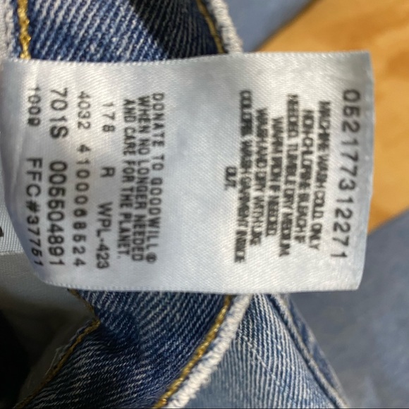 Vintage Levi’s 550 Relaxed Fit Straight Leg Mom Jean Size 33 x 30 (8) - Picture 7 of 11